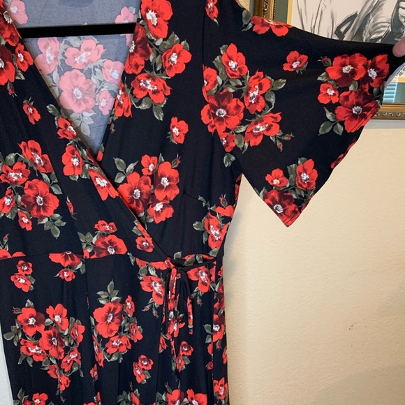 NWOT- Maxi faux wrap dress - Picture 3 of 3